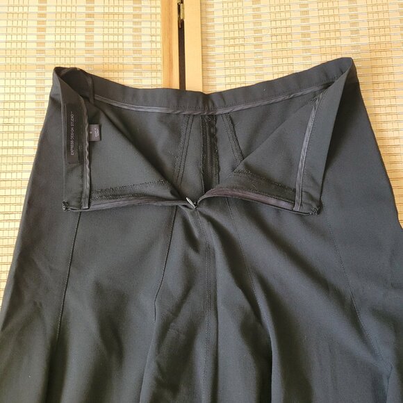 EXPRESS DESIGN STUDIO Black Mini Skirt - Picture 3 of 5